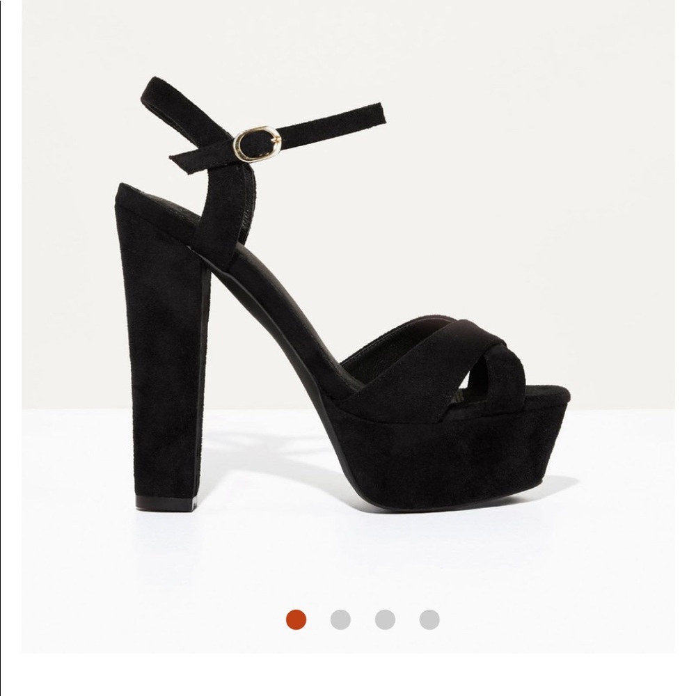 Platform pumps! By Susi - high heels, never worn